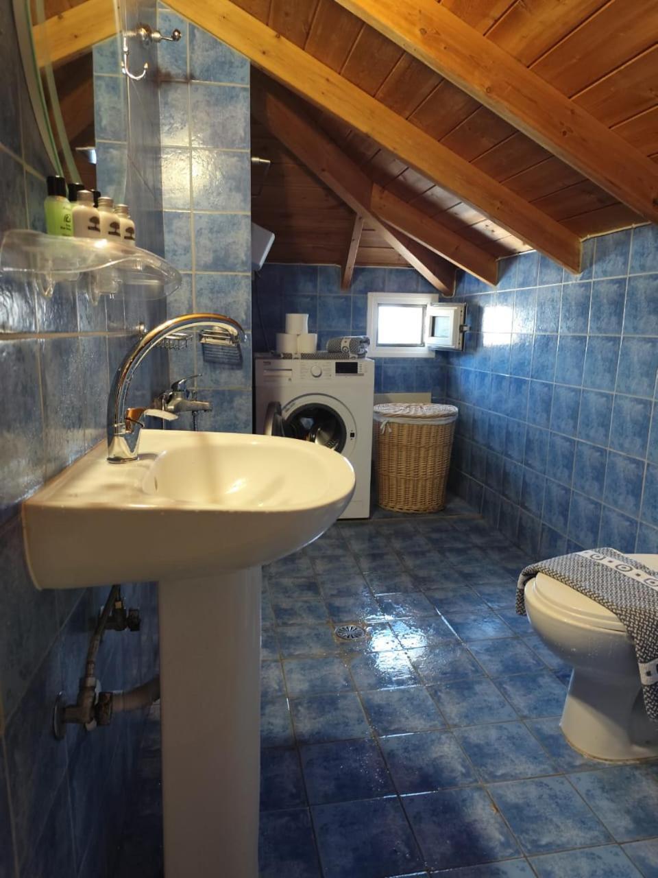 Libyan Anima Maisonette & Double Rooms パレオコラ エクステリア 写真