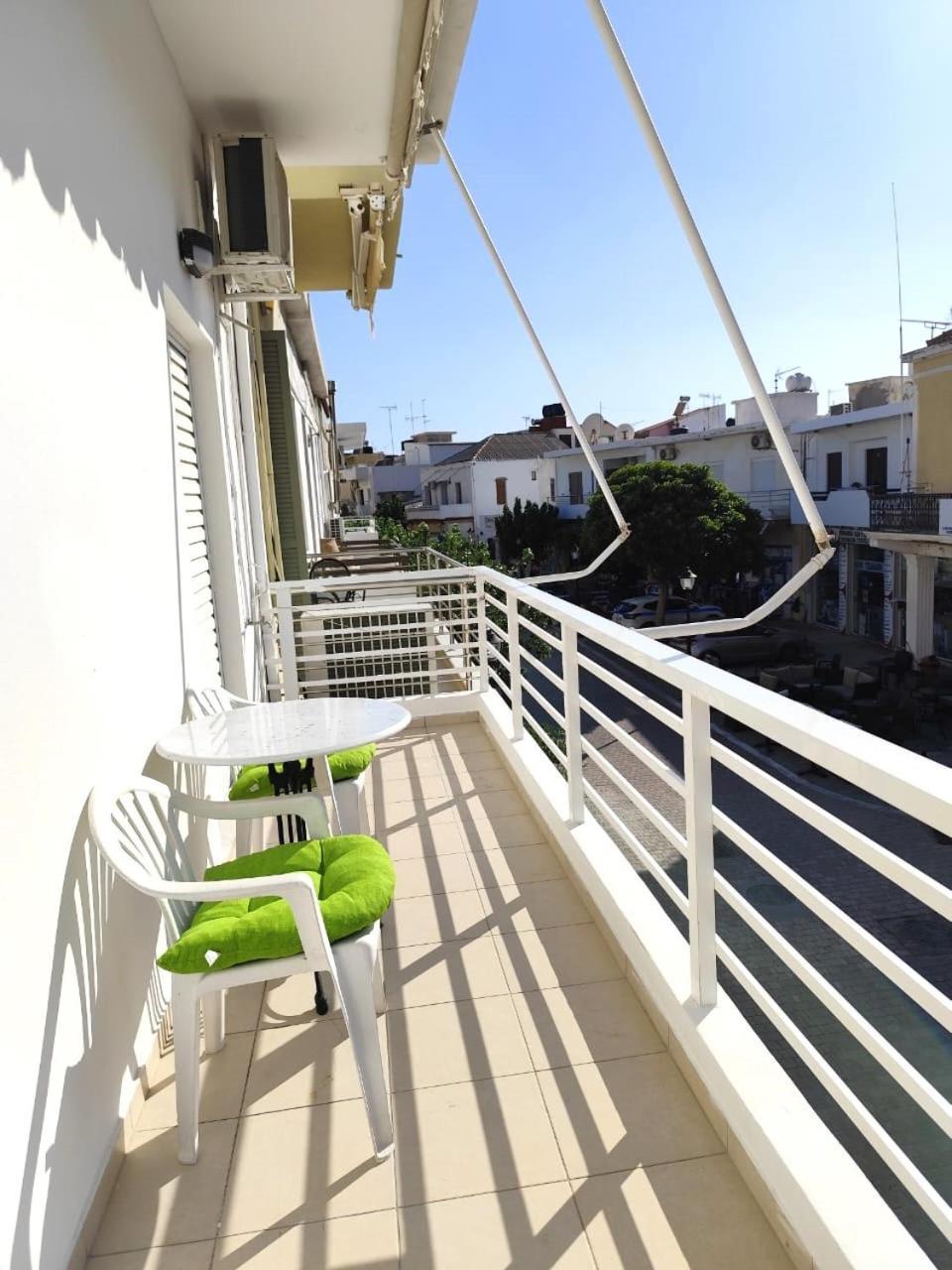 Libyan Anima Maisonette & Double Rooms パレオコラ エクステリア 写真