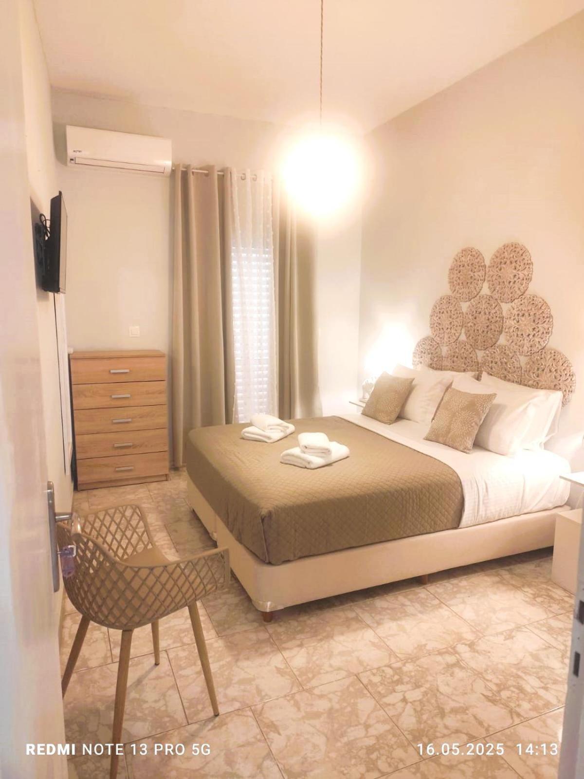 Libyan Anima Maisonette & Double Rooms パレオコラ エクステリア 写真