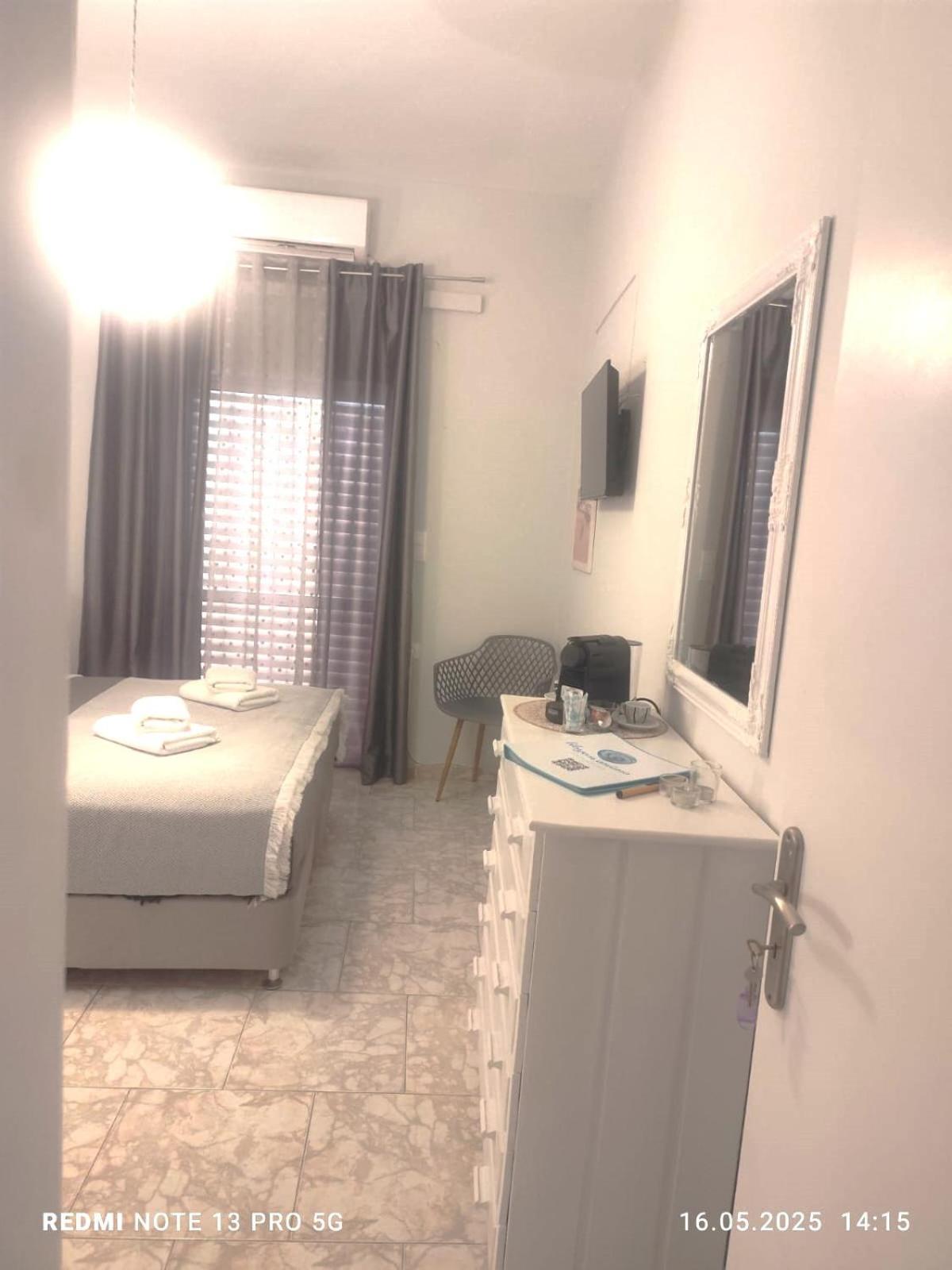 Libyan Anima Maisonette & Double Rooms パレオコラ エクステリア 写真
